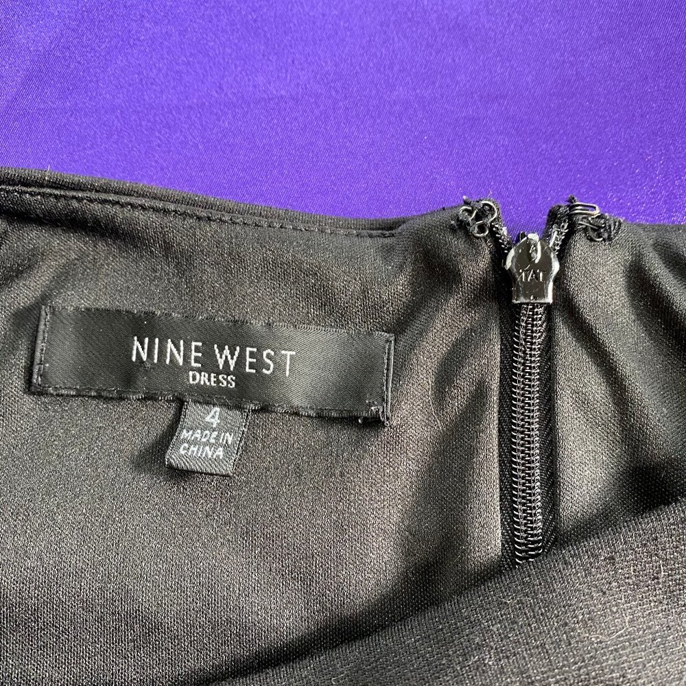 📌Nine West Bold Color Stripe Mini Dress - Picture 4 of 11